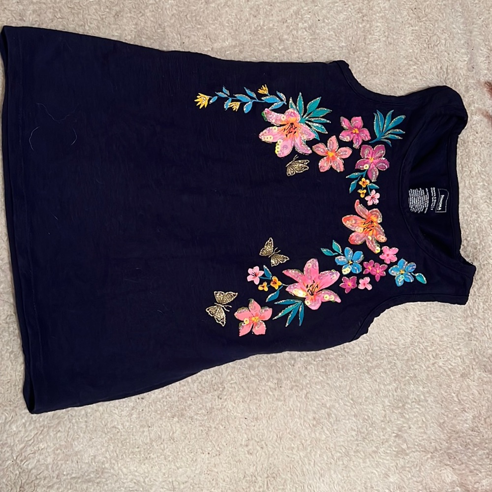 Tank top size 7 toddlers. Perfect conditions